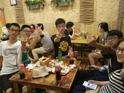 新平烧烤加盟,学烧烤技术,开烧烤店多少钱疯狂烤翅加盟